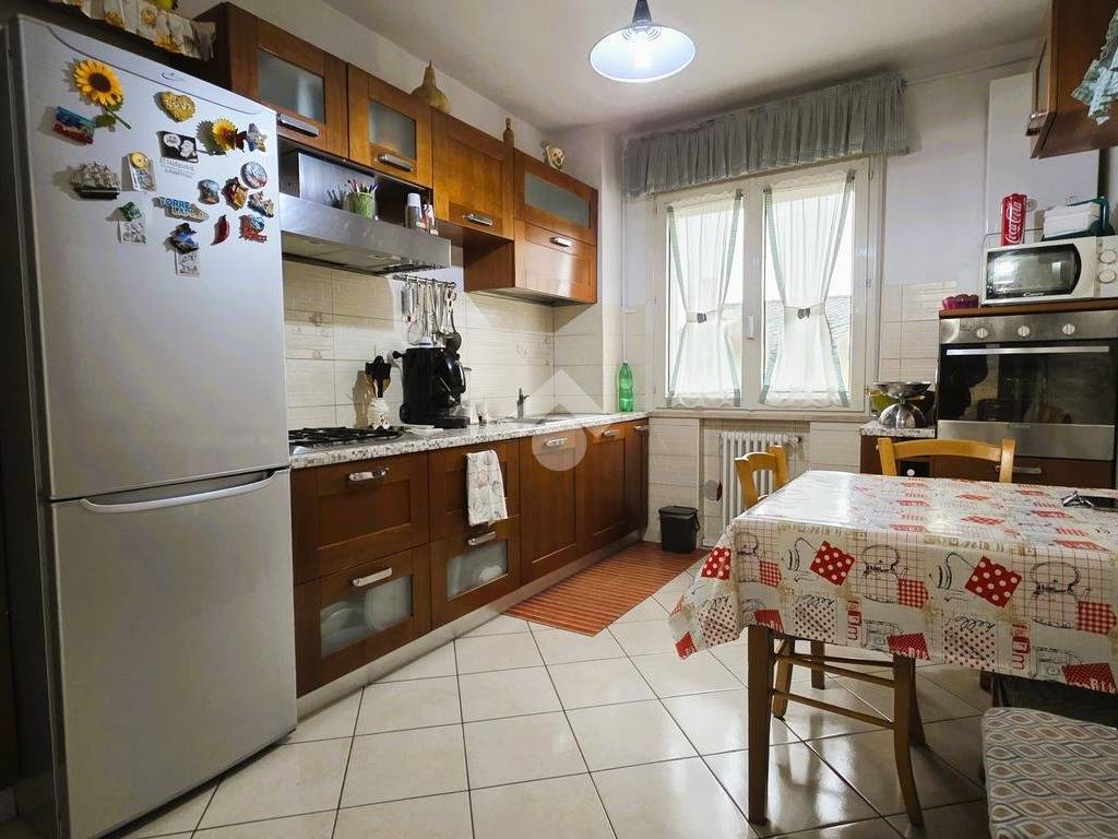 Appartamento a Bagnolo san vito in Via rodari, 5 - Foto 4
