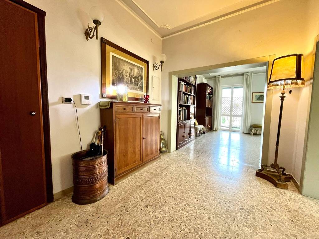 Appartamento a Livorno in Via delle Siepi, 38 - Foto 2