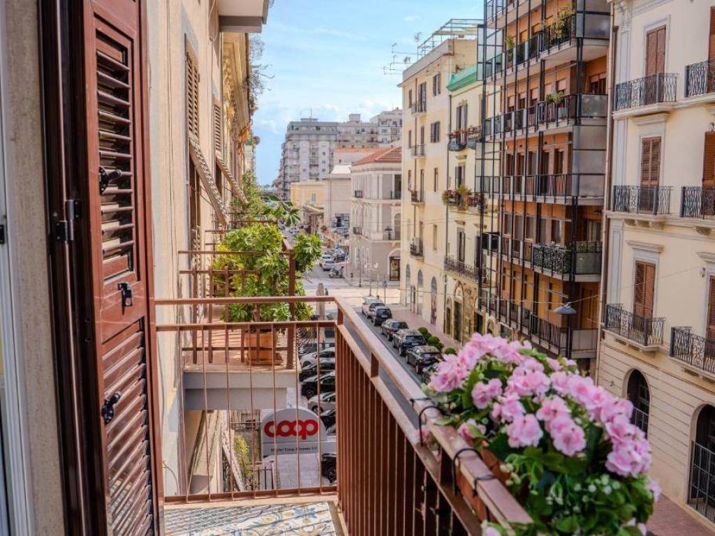 Appartamento a Taranto in VIA ACCLAVIO - Foto 3