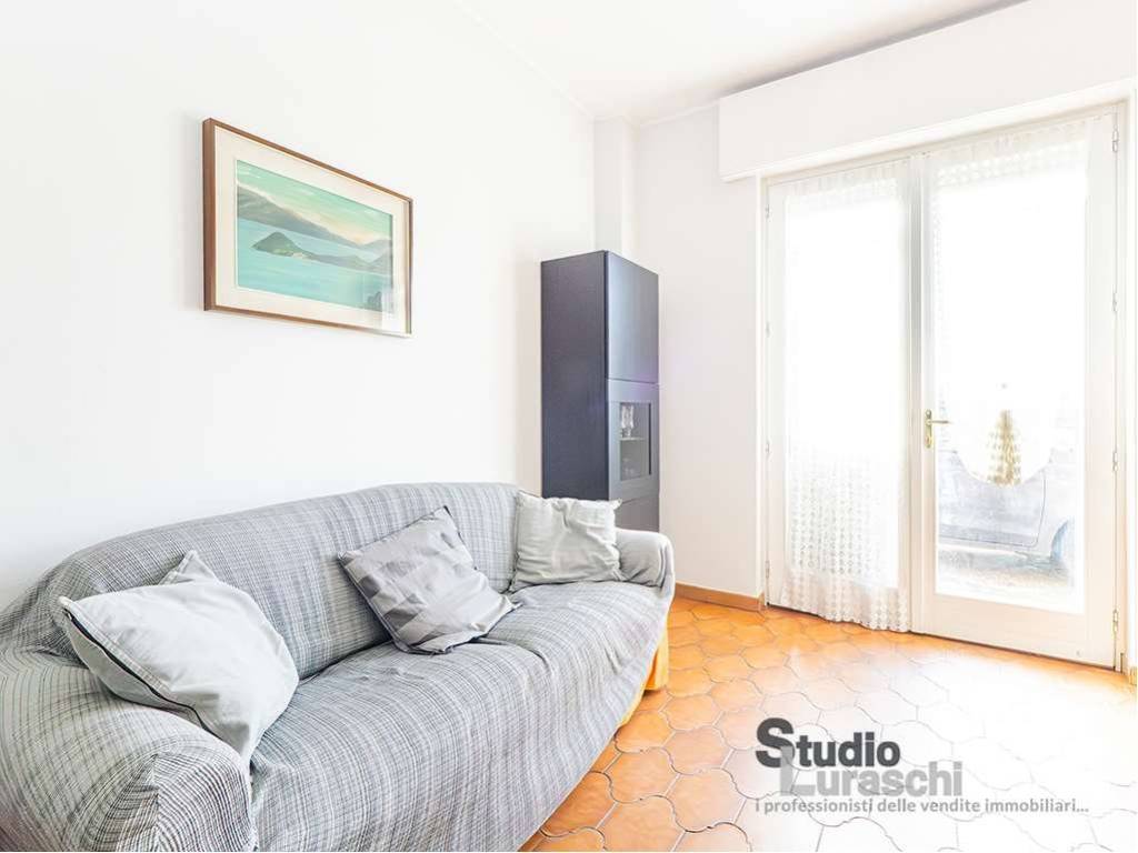 Appartamento a Molteno in Via Don Luigi Sturzo - Foto 3