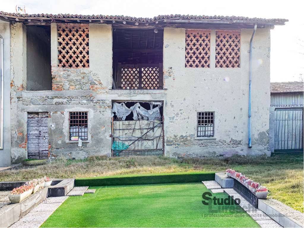 Rustico / casale a Molteno in Via Don Luigi Sturzo - Foto 2