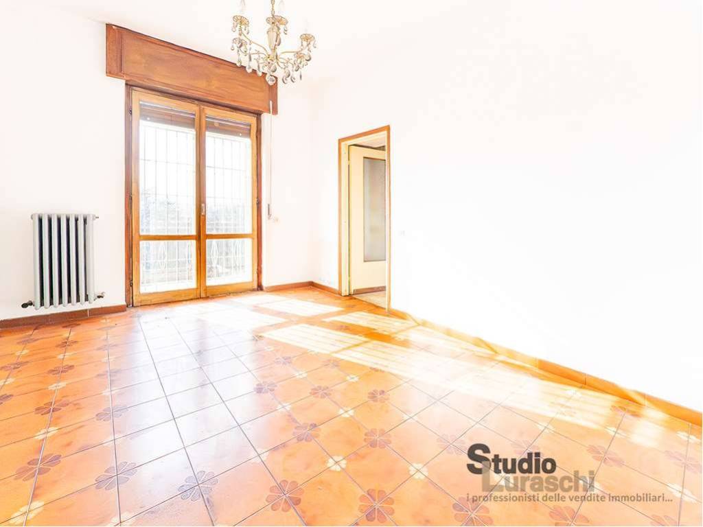 Appartamento a Molteno in Via Don Luigi Sturzo - Foto 5