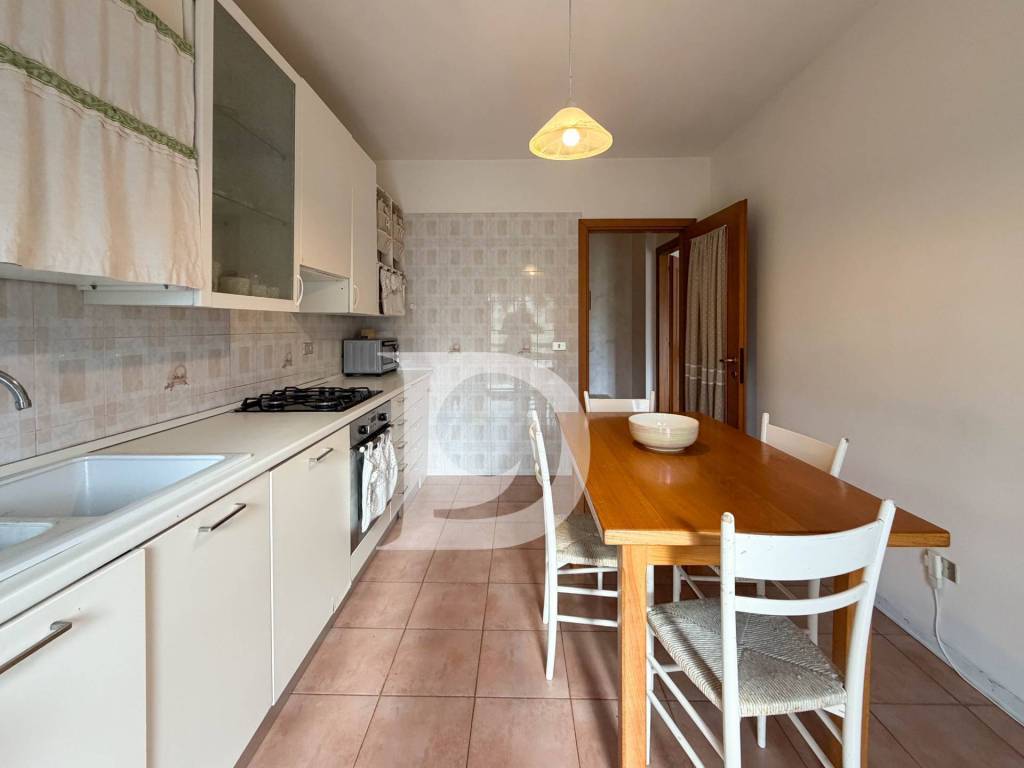 Appartamento a Catignano in Via Dante Alighieri - Foto 3