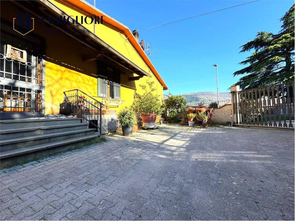 Appartamento a Vaiano in Via Rilaio - Foto 2