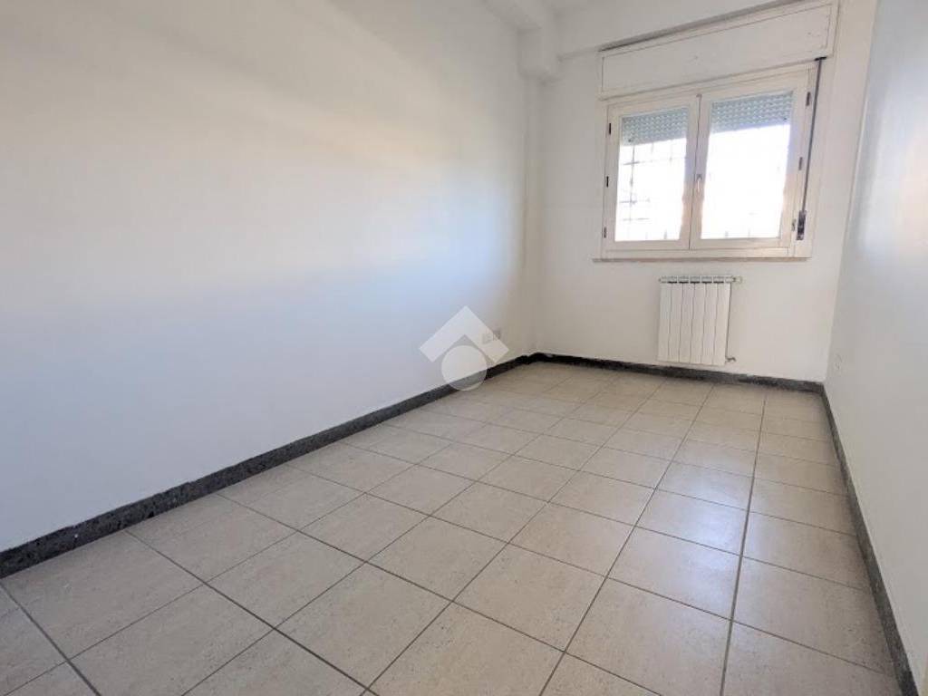 Appartamento a Pomezia in Via Trento - Foto 5