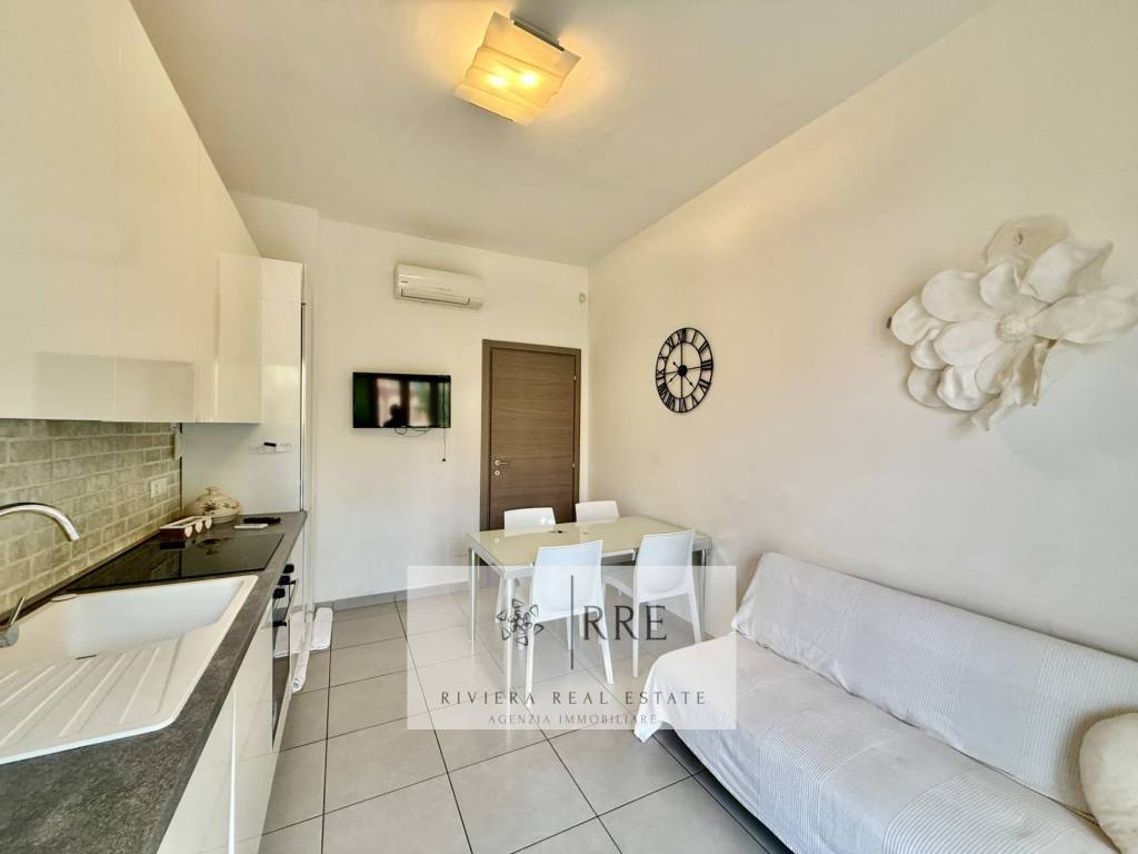 Appartamento a Loano in Via Aurelia Ovest - Foto 2