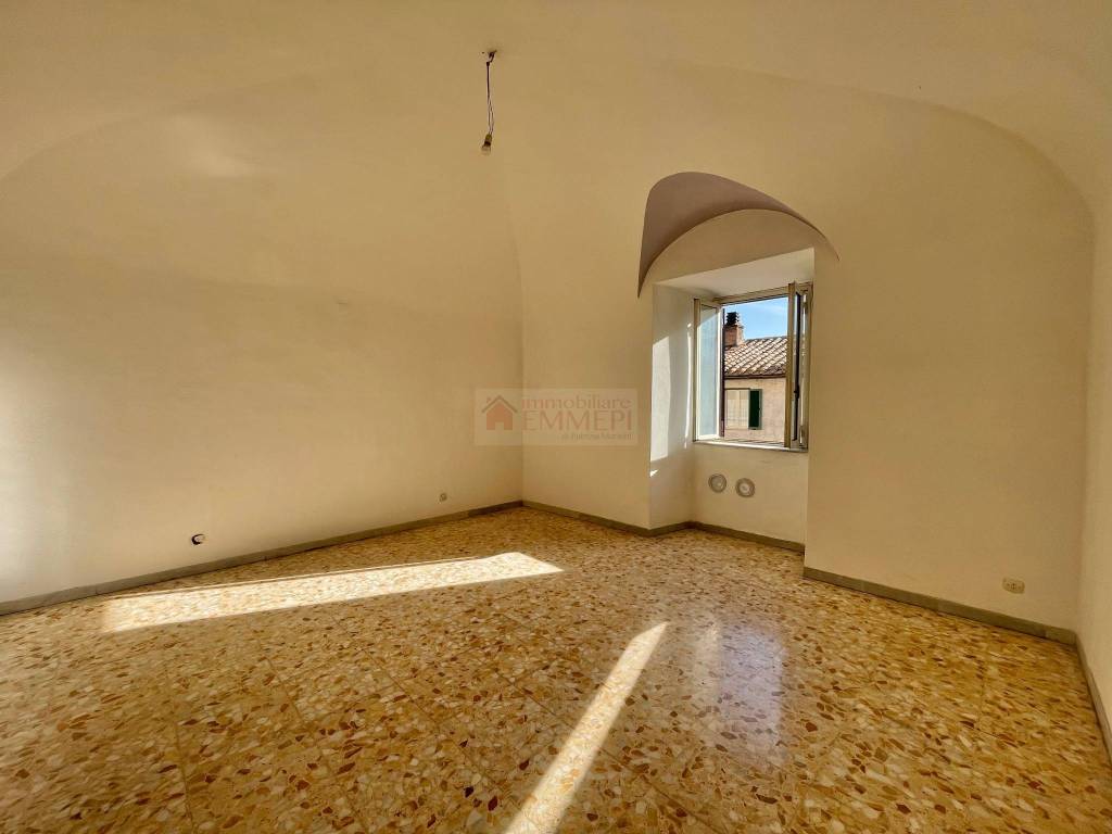 Appartamento a Tolfa in Via Roma, 116 - Foto 2