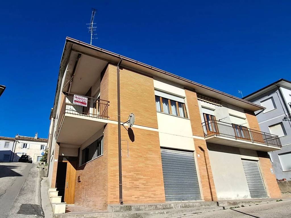 Villa a Sant'elpidio a mare in Via Piemonte, 38 - Foto 2