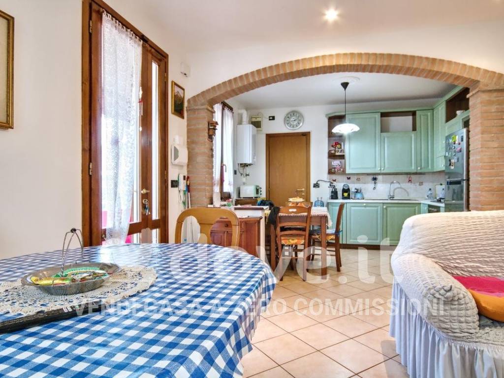 Villa a Ferrara in Via Rosseglina, 9 - Foto 5
