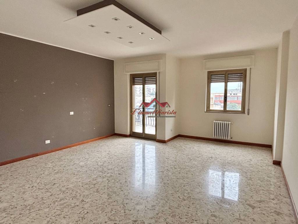 Appartamento a Modugno in Via Porto Torres - Foto 2