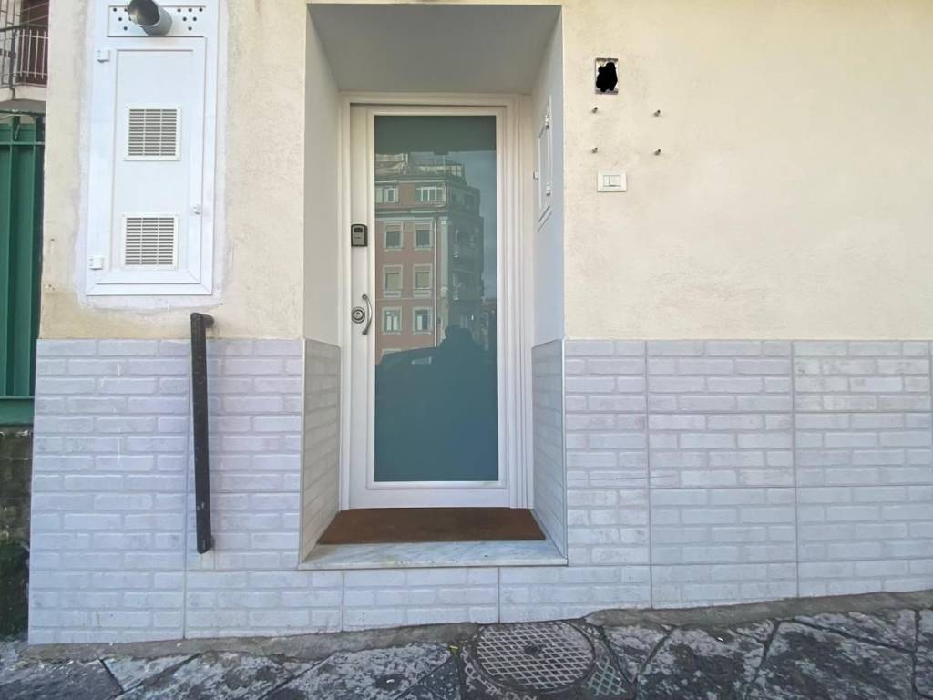 Appartamento a Napoli in Vico Tavernola, 20 - Foto 2
