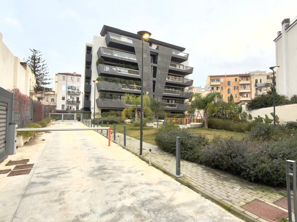 Appartamento a Cagliari in Via Gioacchino Rossini, 5 - Foto 2