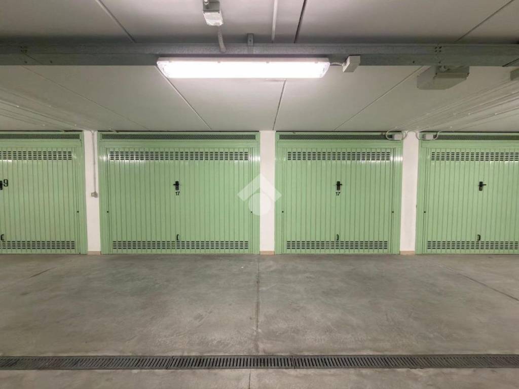 Box / garage a Comacchio in Via imola, 15 - Foto 3