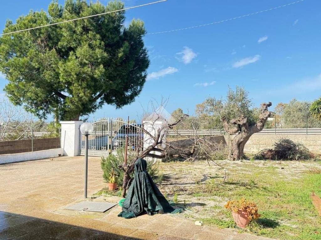 Casa indipendente a Taviano in Via SP330 - Foto 3