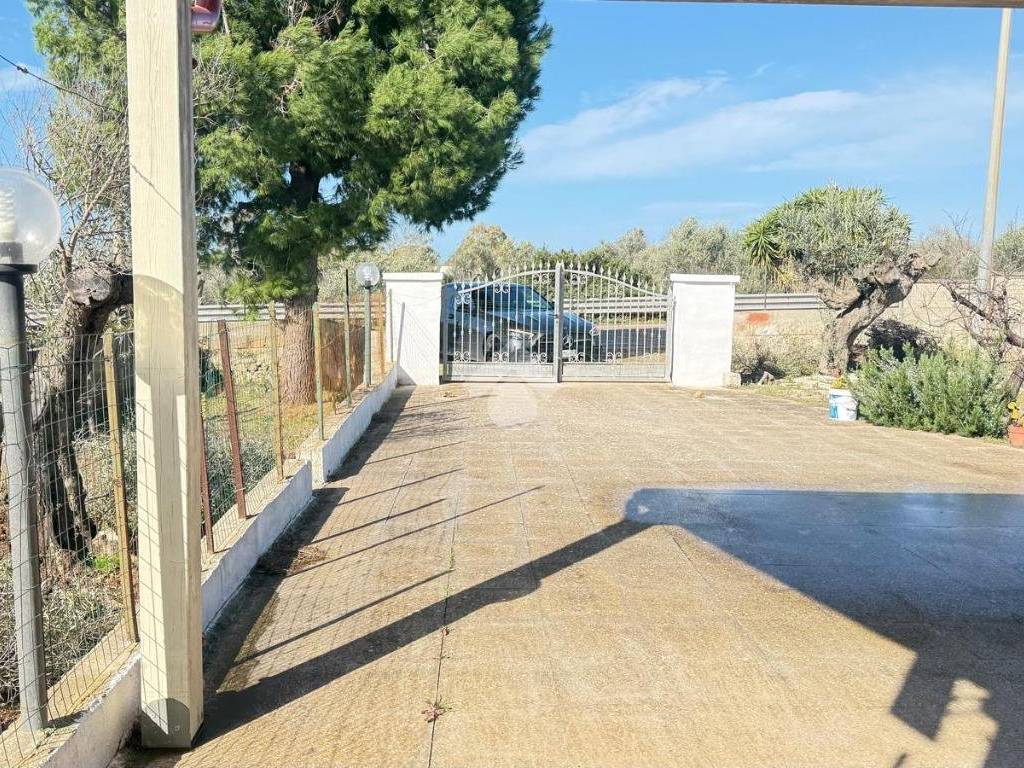 Casa indipendente a Taviano in Via SP330 - Foto 4