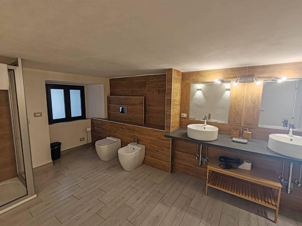 Appartamento a Catania in Viale Regina Margherita, 19 - Foto 5