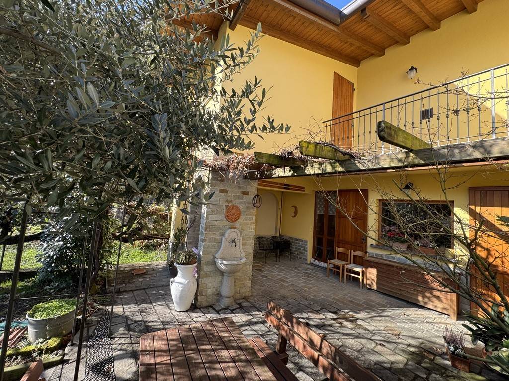 Villa a Pescate in Piazza Don Giovanni Riva - Foto 2