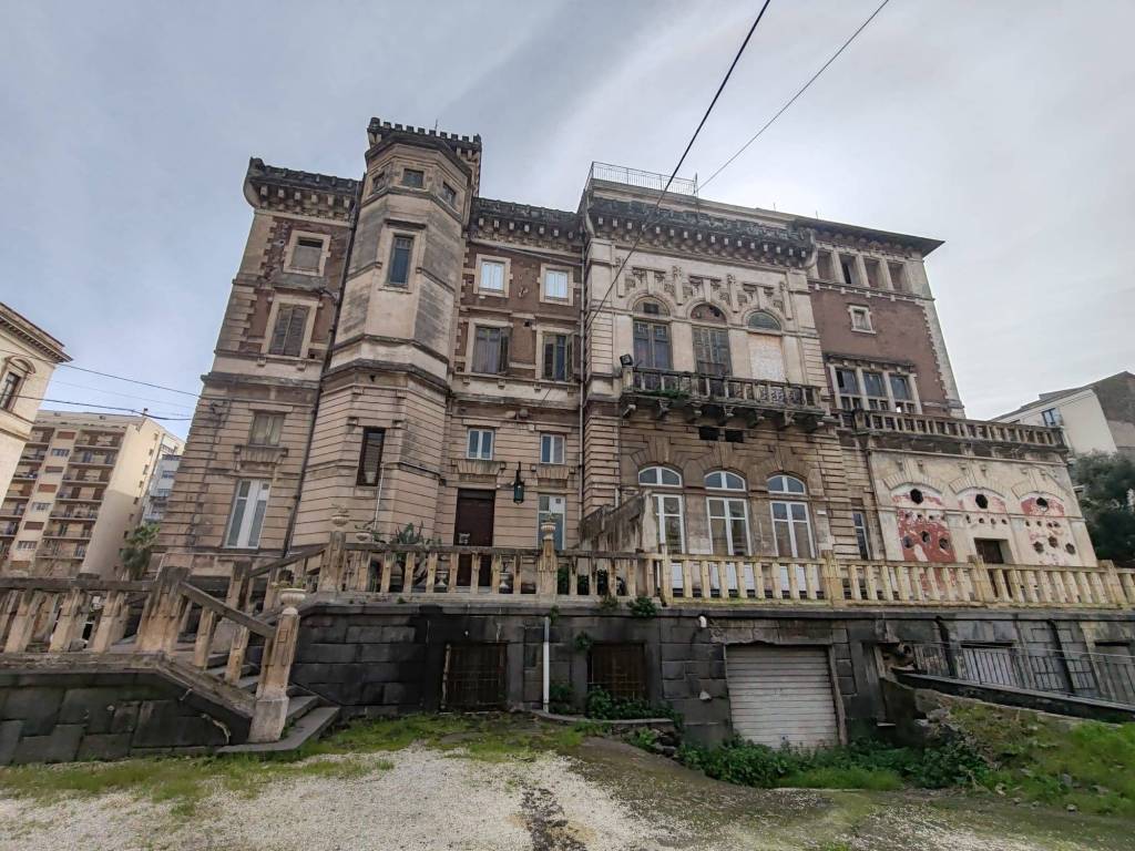 Palazzo / stabile a Catania in Corso Italia, 45 - Foto 2