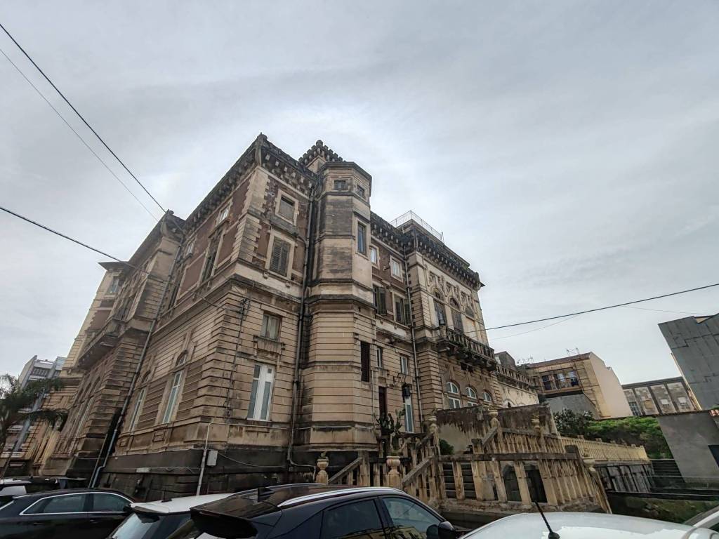 Palazzo / stabile a Catania in Corso Italia, 45 - Foto 3