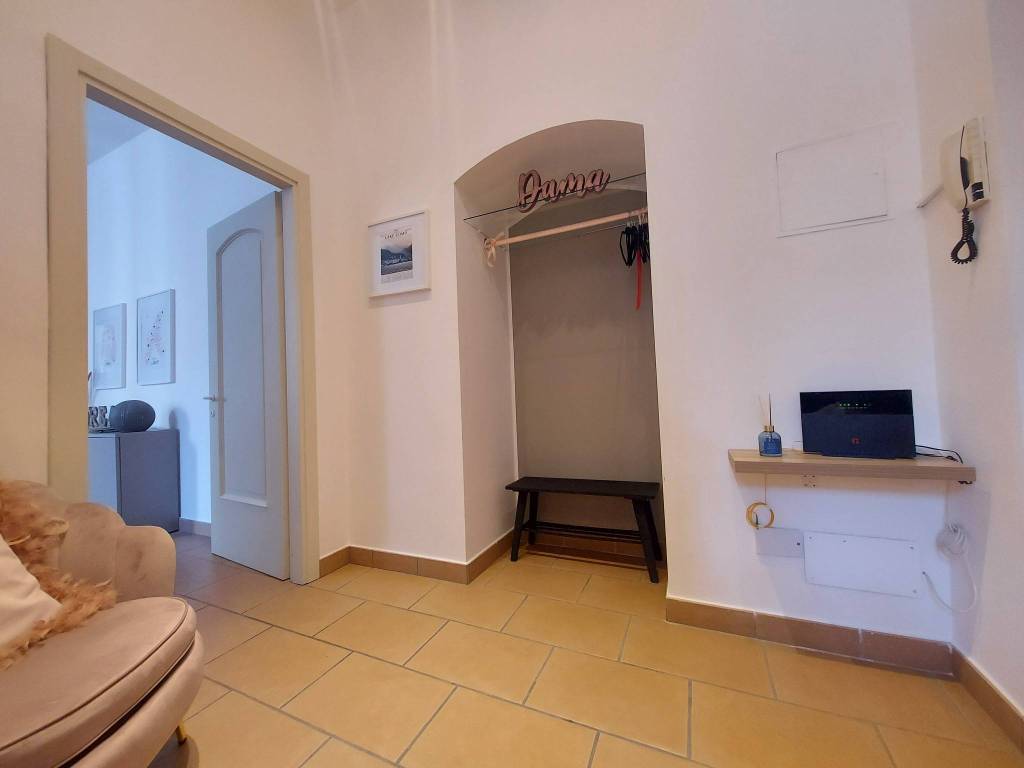 Appartamento a Como in Via Armando Diaz, 31 - Foto 3