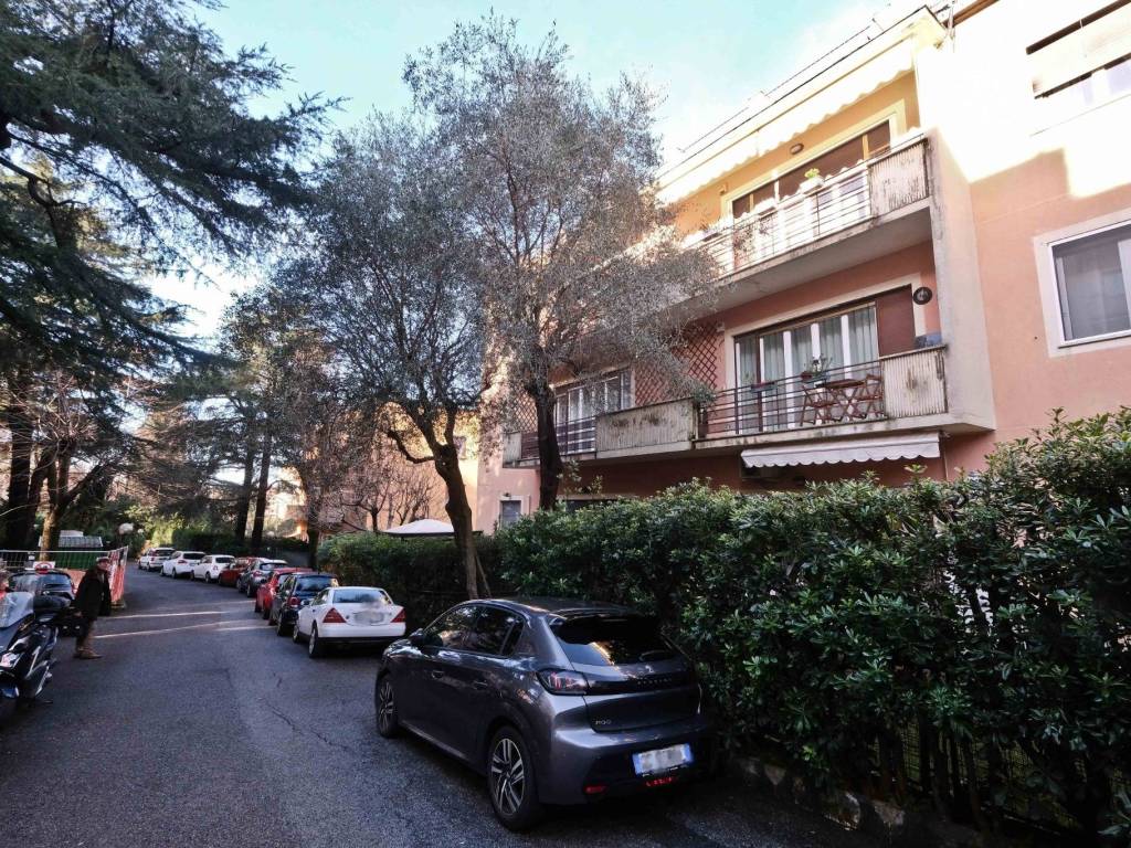 Appartamento a Genova in Via Puggia - Foto 5