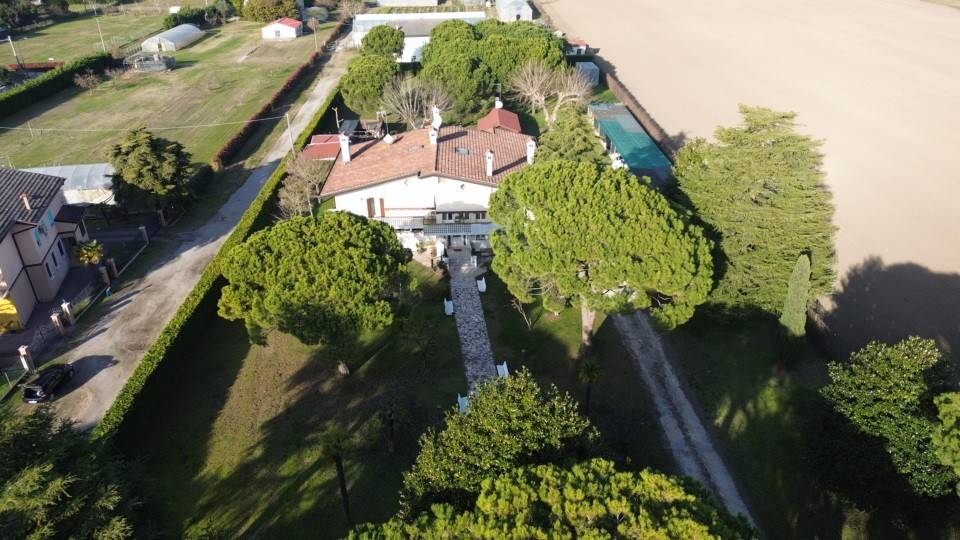 Casa indipendente a Jesolo in VIA ANNA FRANK - Foto 2