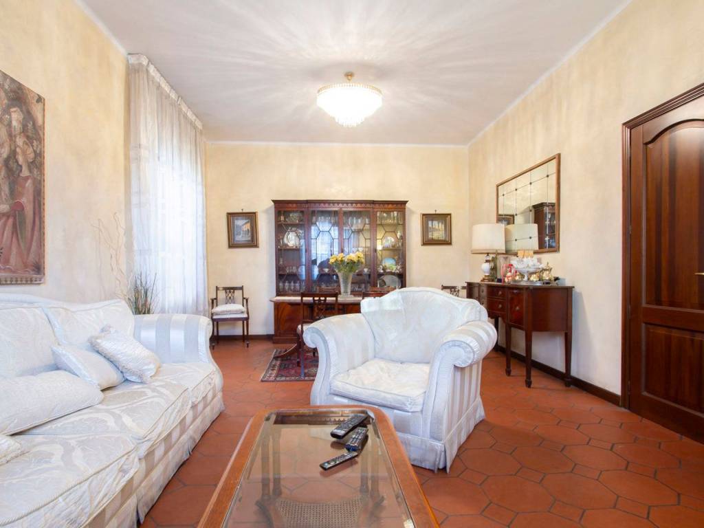 Villa a Treviglio in Viale de Gasperi, 21 - Foto 2