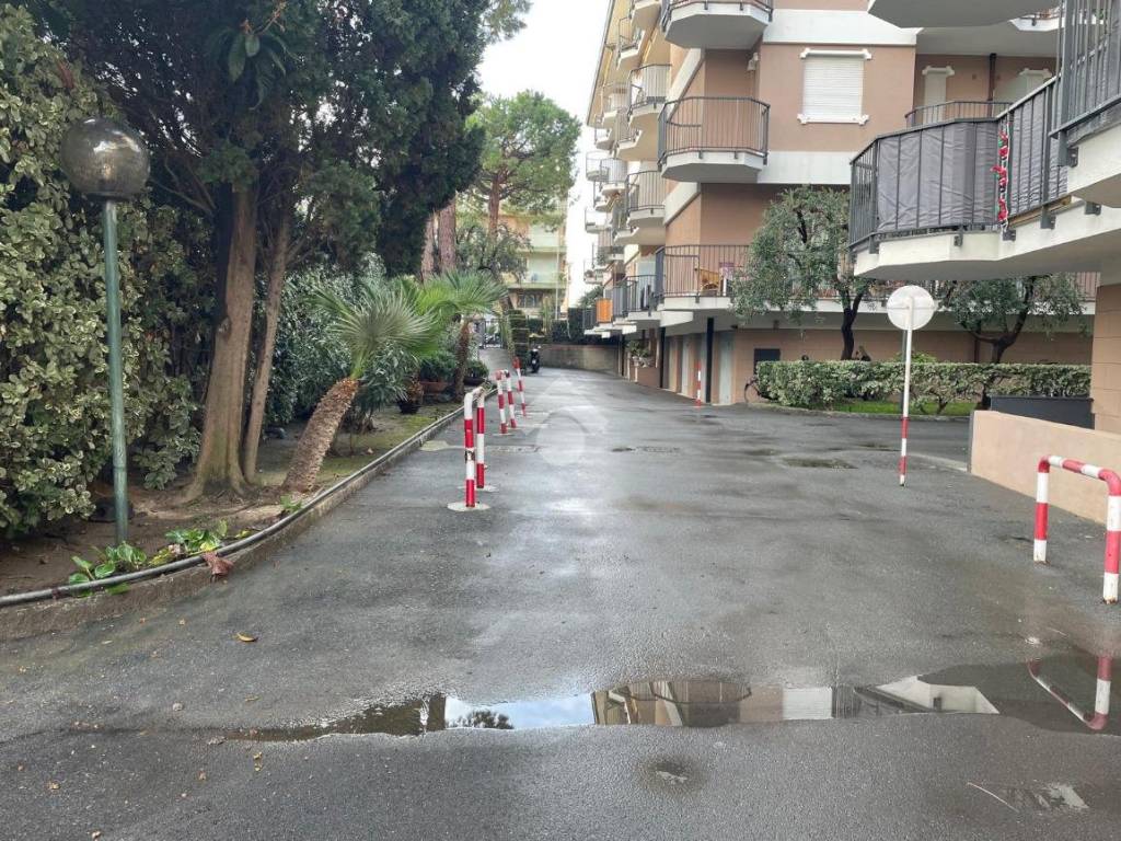 Box / garage a Bordighera in Via Aurelia, 24 - Foto 3