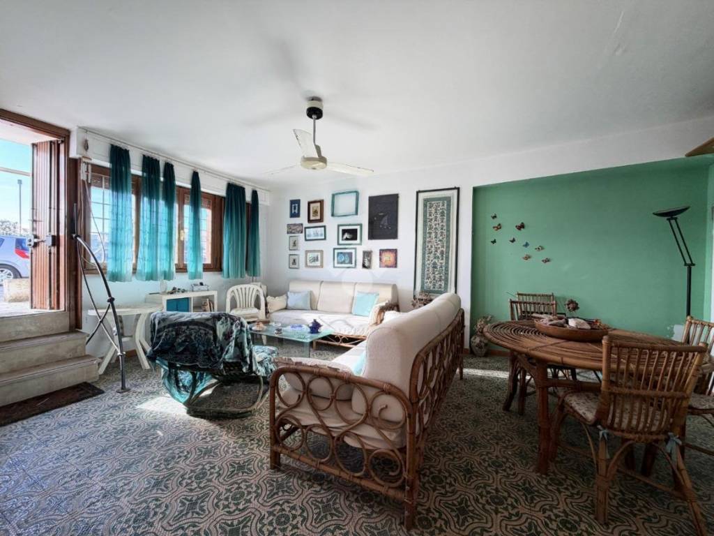 Appartamento a Ardea in Lungomare Circe Maga, 67 - Foto 3