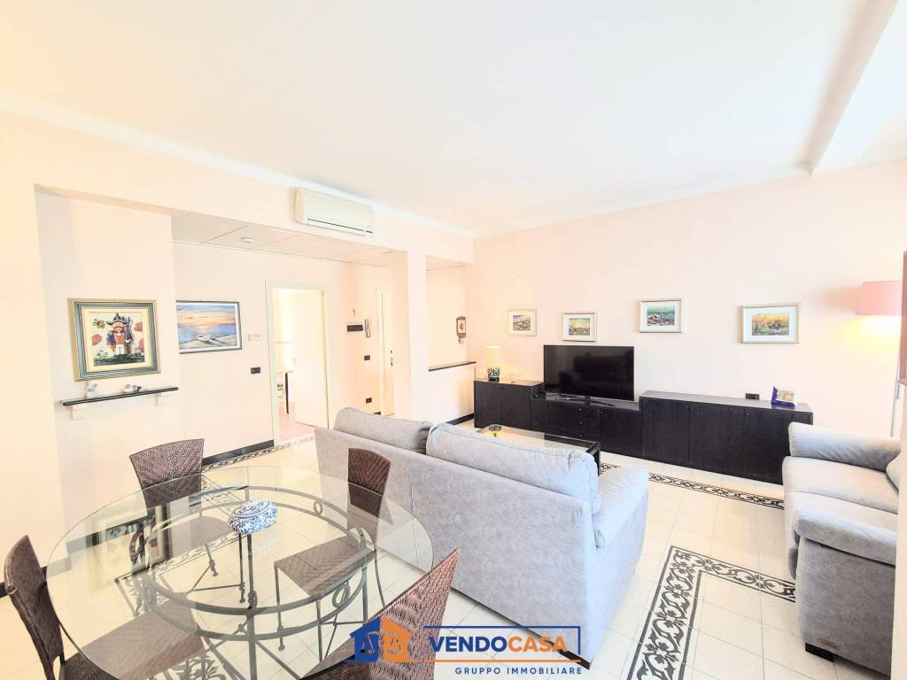 Appartamento a Finale ligure in Via Nicolò Saccone - Foto 5