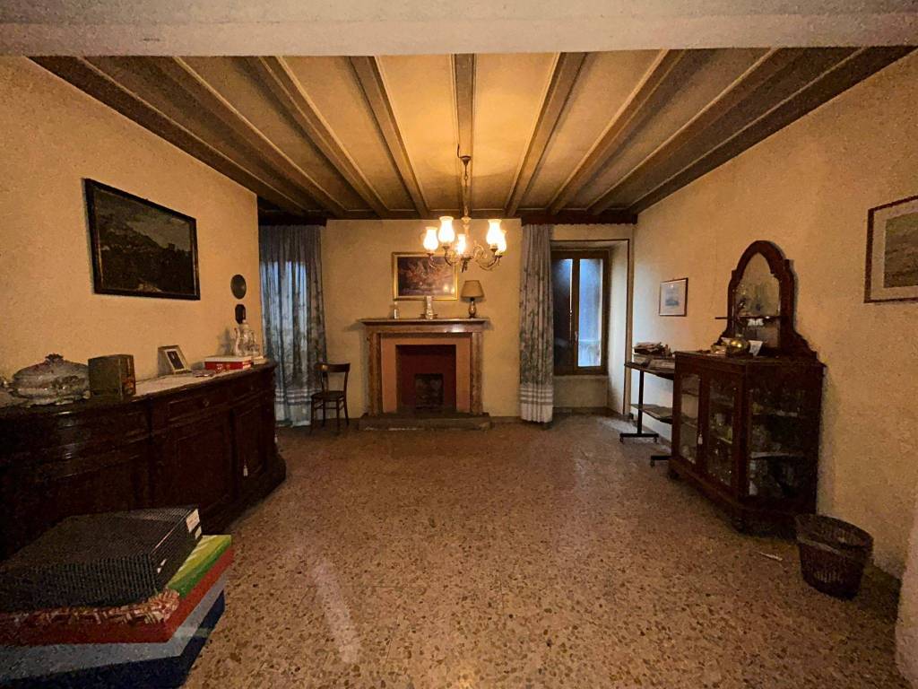 Palazzo / stabile a Castiglione delle stiviere - Foto 2