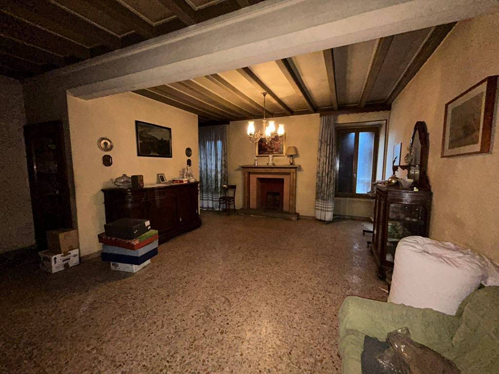 Palazzo / stabile a Castiglione delle stiviere - Foto 4