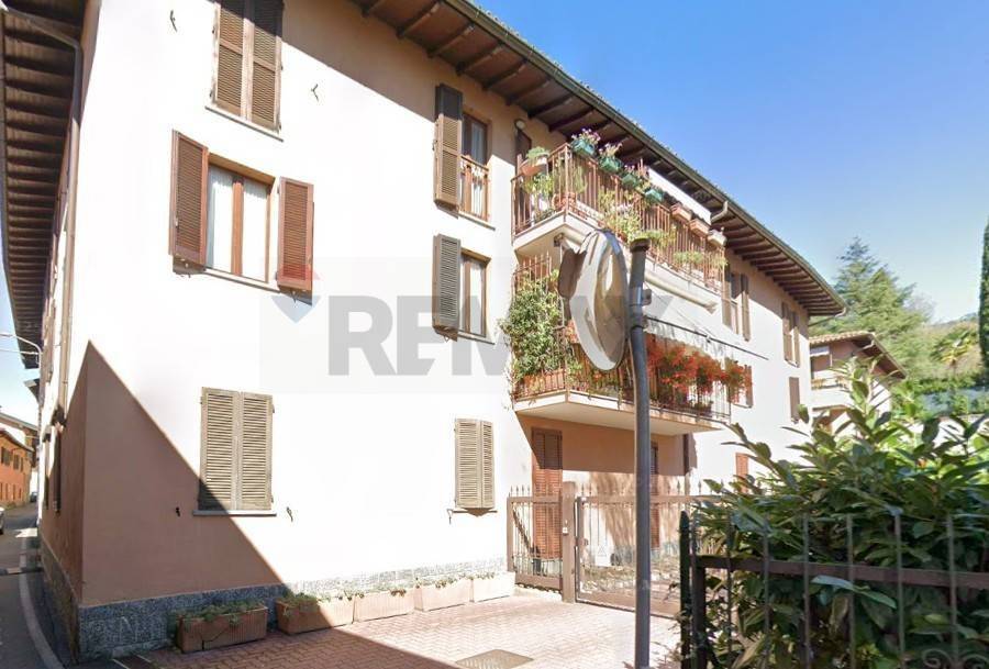 Appartamento a Gavirate in VIA CAVOUR - Foto 2