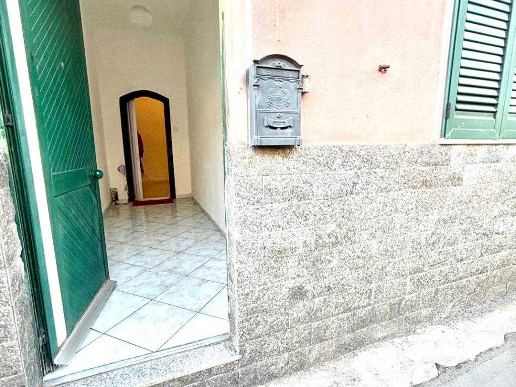 Casa indipendente a Aci catena - Foto 2