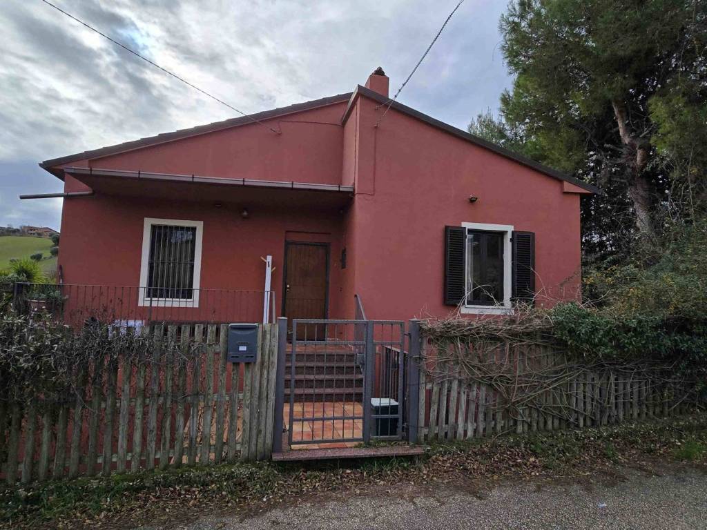 Villa a Controguerra in Contrada San Venanzo - Foto 2