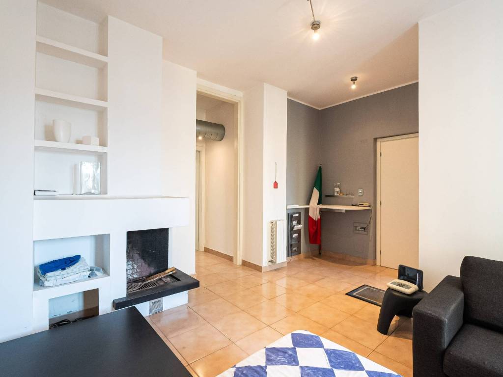 Appartamento a Oggiono in Via Giuseppe Verdi - Foto 2