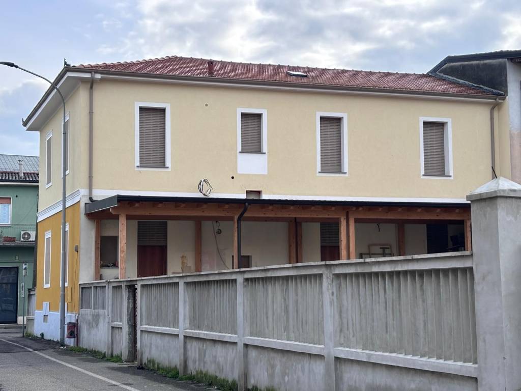 Villa a Tavazzano con villavesco in Via Giuseppe Garibaldi, 10 - Foto 3