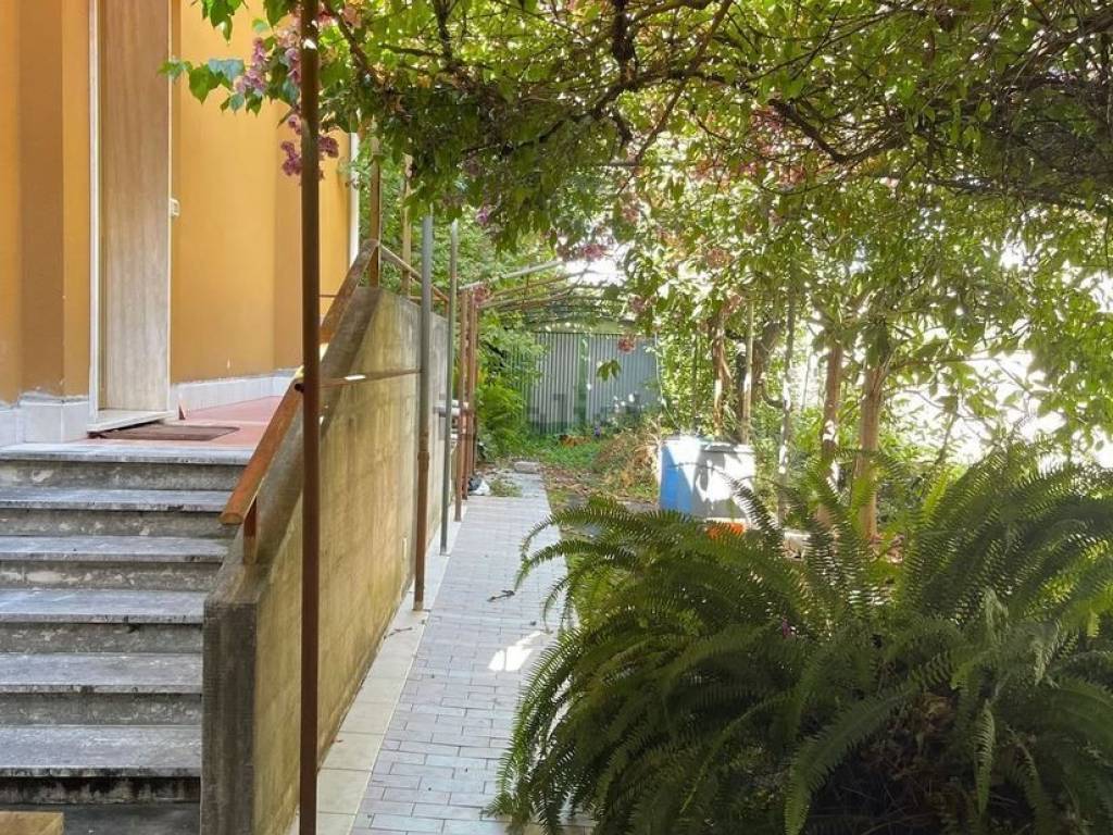 Villa a Sestri levante in Via Olanda, 2 - Foto 3