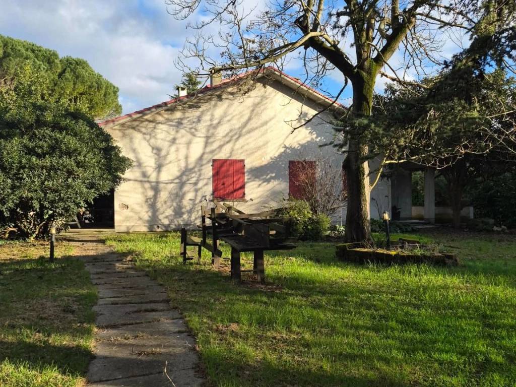 Villa a Ravenna in Via Gioacchino Strocchi - Foto 3