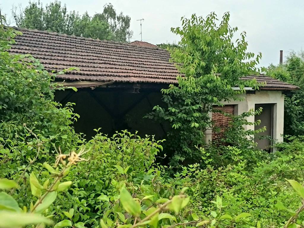 Terreno a Gattinara in Via Alessandro Volta, 43 - Foto 3