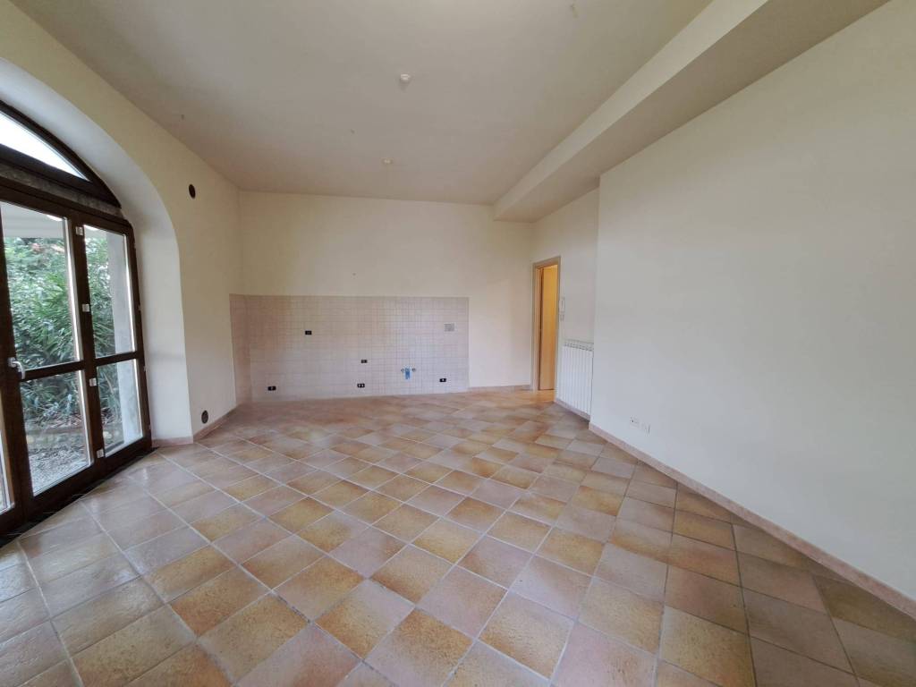 Appartamento a Quarrata in Via Larga - Foto 4