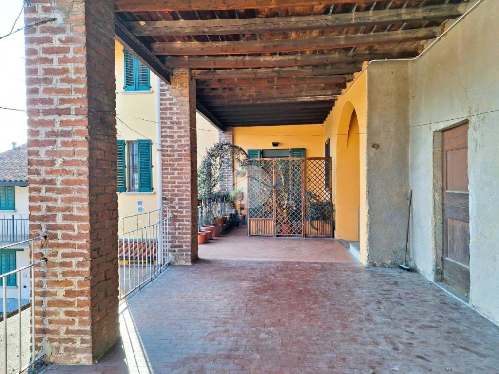 Casa indipendente a Mesero in Via I Maggio, 2 - Foto 4