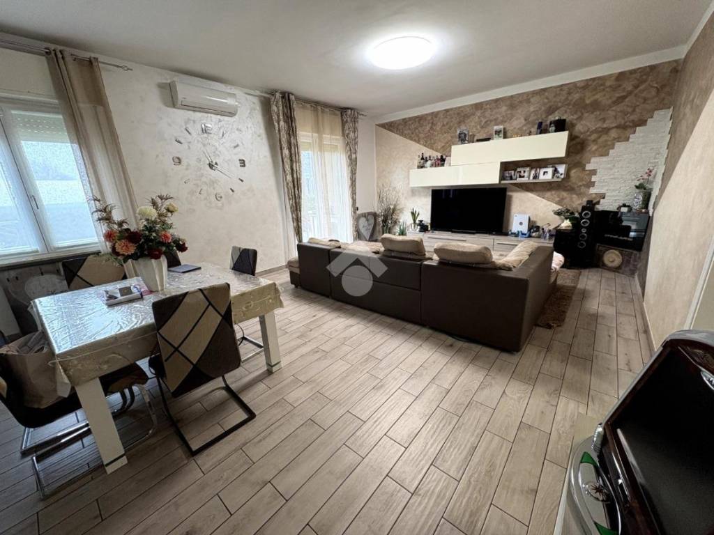 Appartamento a Bedizzole in Via FERRAMOLA, 1 - Foto 5