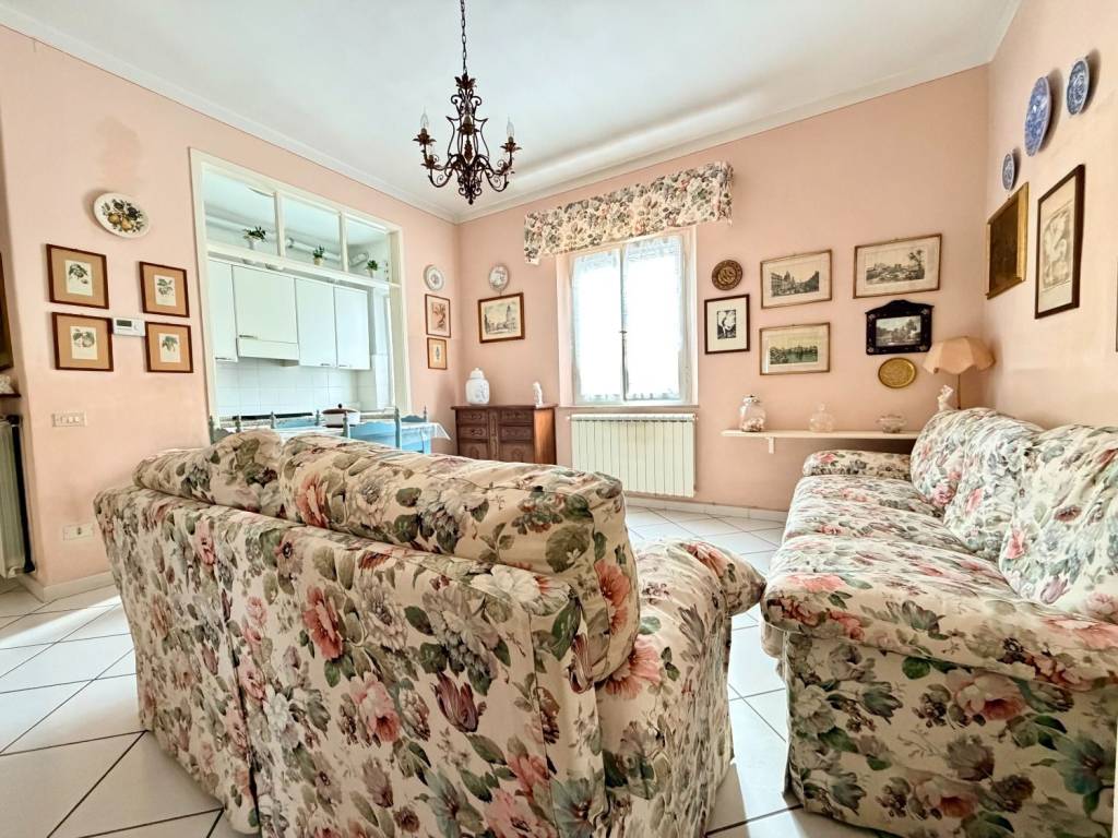 Appartamento a Pontedera in Via Pisana, 131 - Foto 3