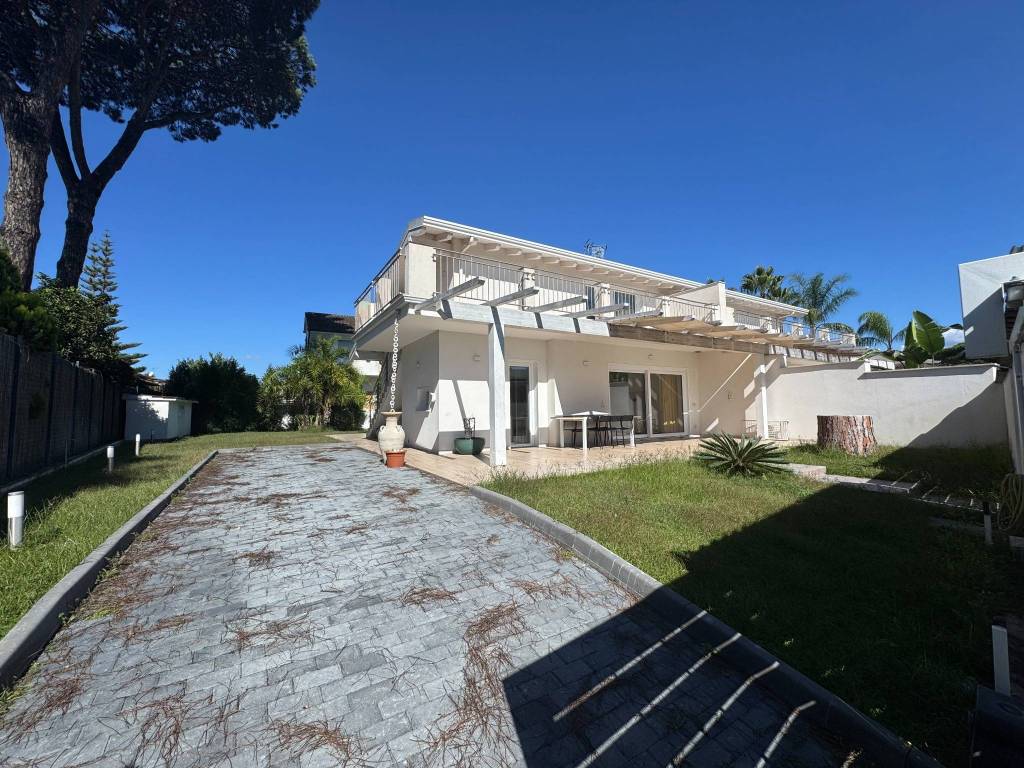 Villa a San felice circeo in Via Terracina, 180 - Foto 4