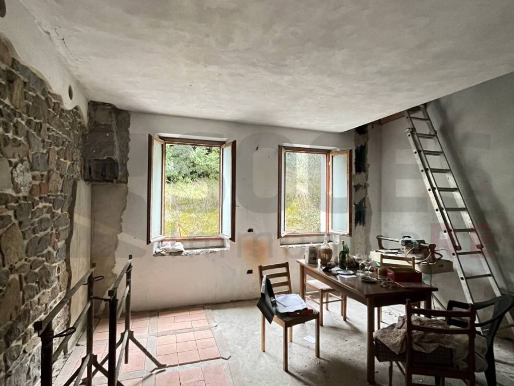 Appartamento a Terranuova bracciolini in via di persignano - Foto 4