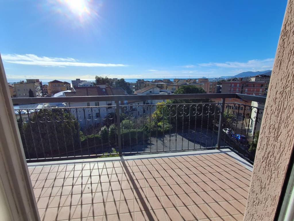 Appartamento a Pietra ligure in Via Privata Mimose - Foto 2