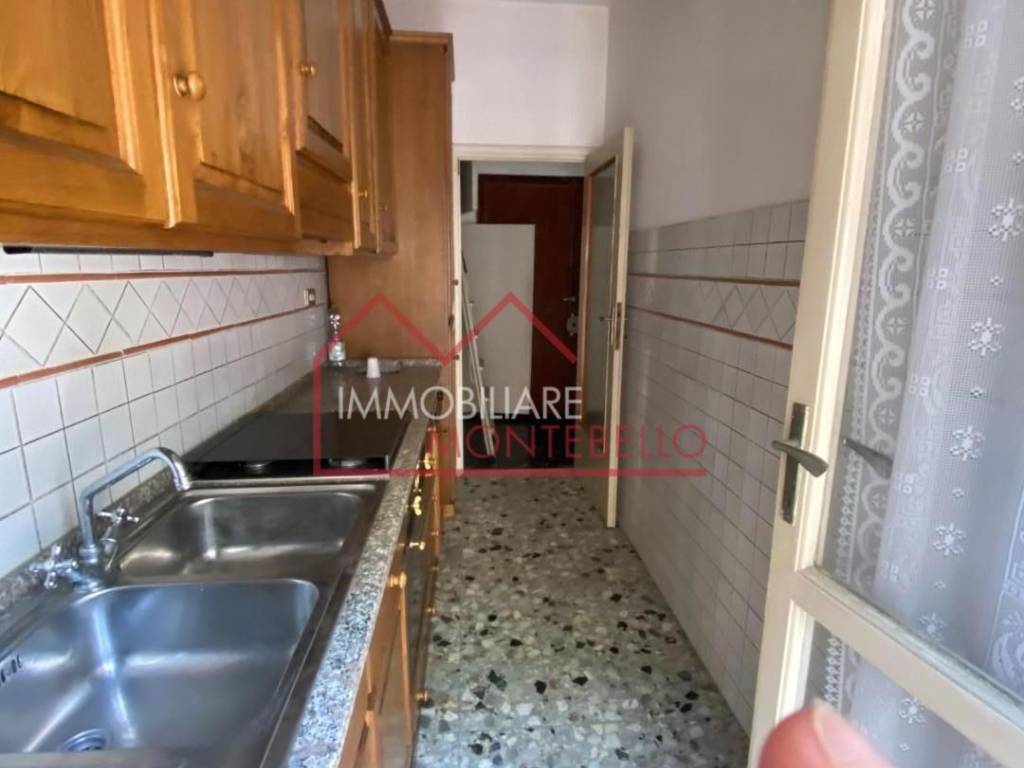 Appartamento a Viareggio in Via Marco Polo, , 55049 - Foto 5