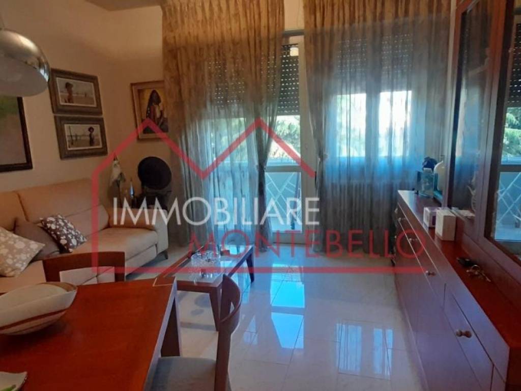 Appartamento a Viareggio in Via Marco Polo, , 55049 - Foto 2