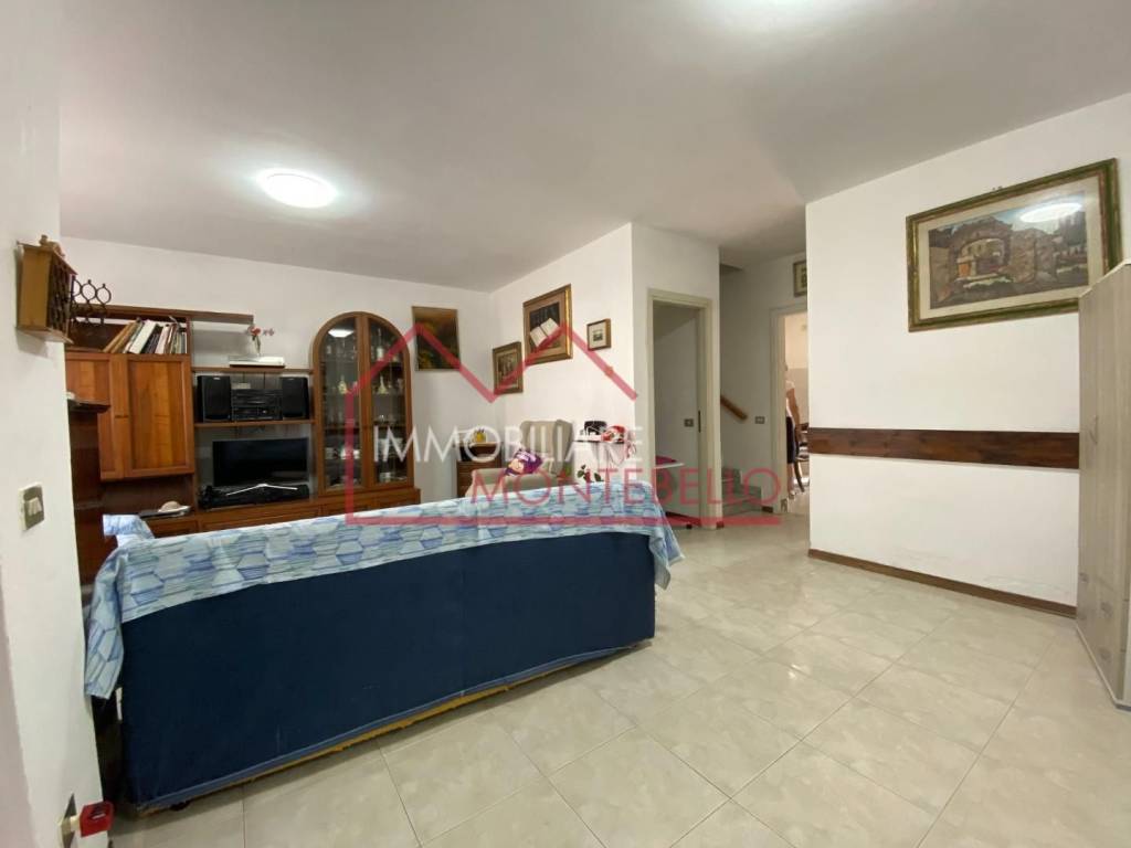 Villetta a schiera a Forte dei marmi in Via Sandro Pertini, , 23 - Foto 2